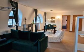 Stadtvilla Apartment mit Schlossblick